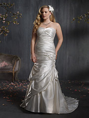 Alfred Angelo Plus Size Bridal