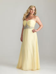 Night Moves Plus Size Prom