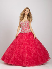 Allure Quincea�era