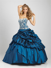 Allure Quincea�era