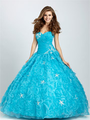 Allure Quincea�era