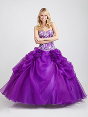 Allure Quincea�era
