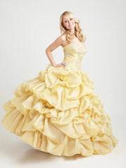 Allure Quincea�era