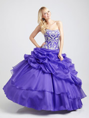 Allure Quincea�era