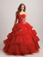 Allure Quincea�era
