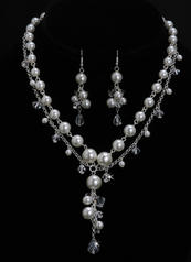 En Vogue Bridal Accessories