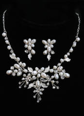 En Vogue Bridal Accessories