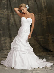 Reflections Bridal by Jordan