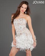 Jovani Short & Cocktail