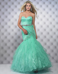 Splash Prom by Landa