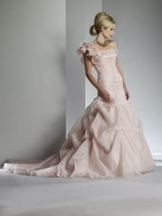 Lo-Ve-La Bridal by Liz Fields