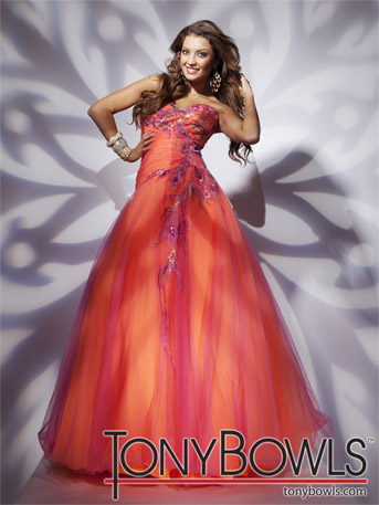 Tony Bowls Paris Dress